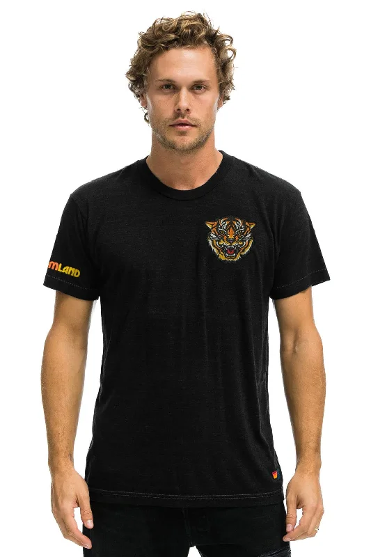 DREAMLAND TIGER SMALL PRINT CREW TEE - BLACK