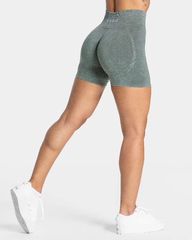 Acid Covert Scrunch Short "Basil"