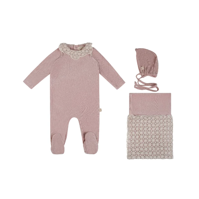 set footie lace collar velour with bonnet and blanket - misty rose