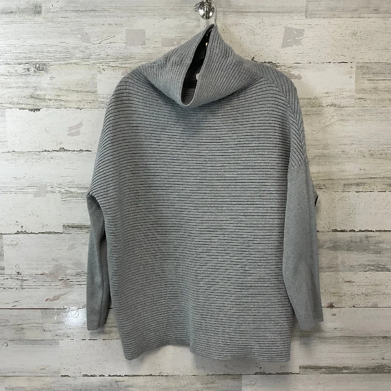 Top Long Sleeve By Per Se In Grey, Size: L