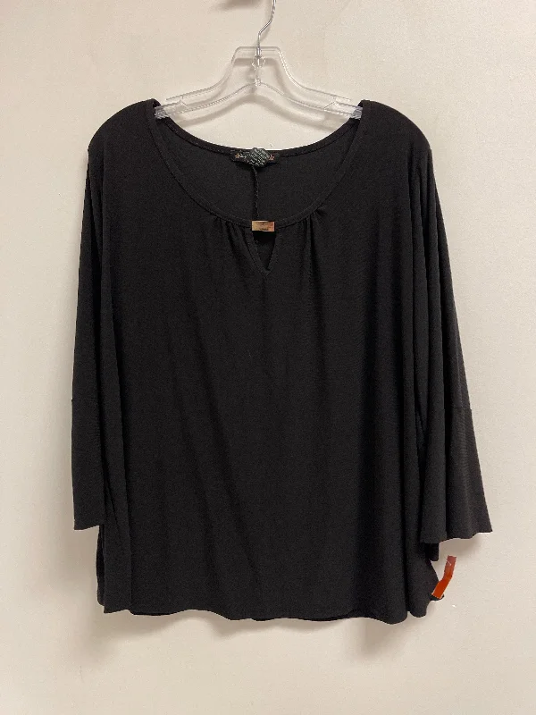 Casual And Casual Top 3/4 Sleeve By Suzie In The City In Black, Size: 1x