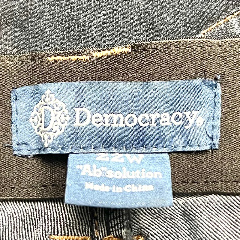 Jeans Flared By Democracy  Size: 22